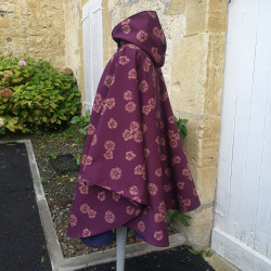 Cape adulte à capuche en softshell imprimé Prunes | Augustine Métro