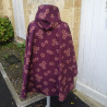 Vue arrière de la cape adulte Prune en softshell imprimé Augustine Métro