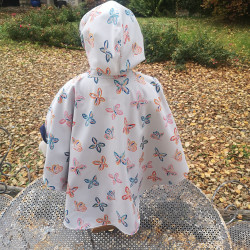 Cape à Capuche Pour Adulte Avec Motif Cartes à Jouer - Super Large, Avec Nœud Papillon, 100% Polyester - Pour Halloween, Cosplay, Fêtes Costumées