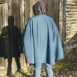 Cape avec capuche pour adulte en softshell doublé de micro polaire pétrole et brun
